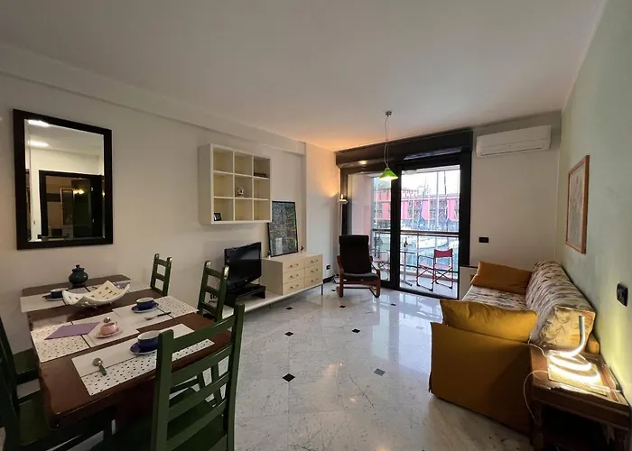 Joivy Oreste S Apartment